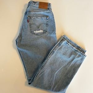 SOLD Levi’s 501 90’s Jeans